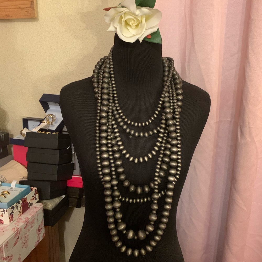 Elegant Silver Beaded Necklace